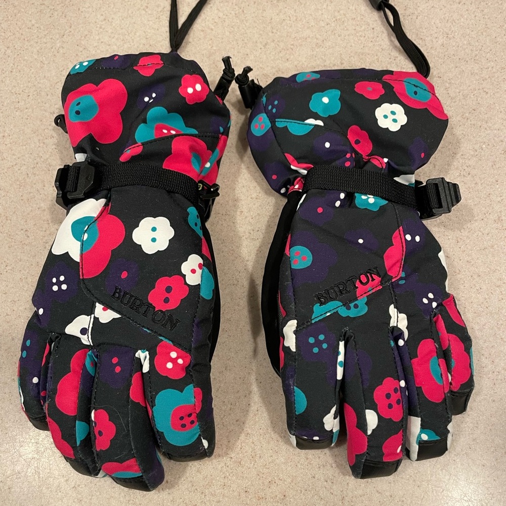 New Burton Ski Gloves